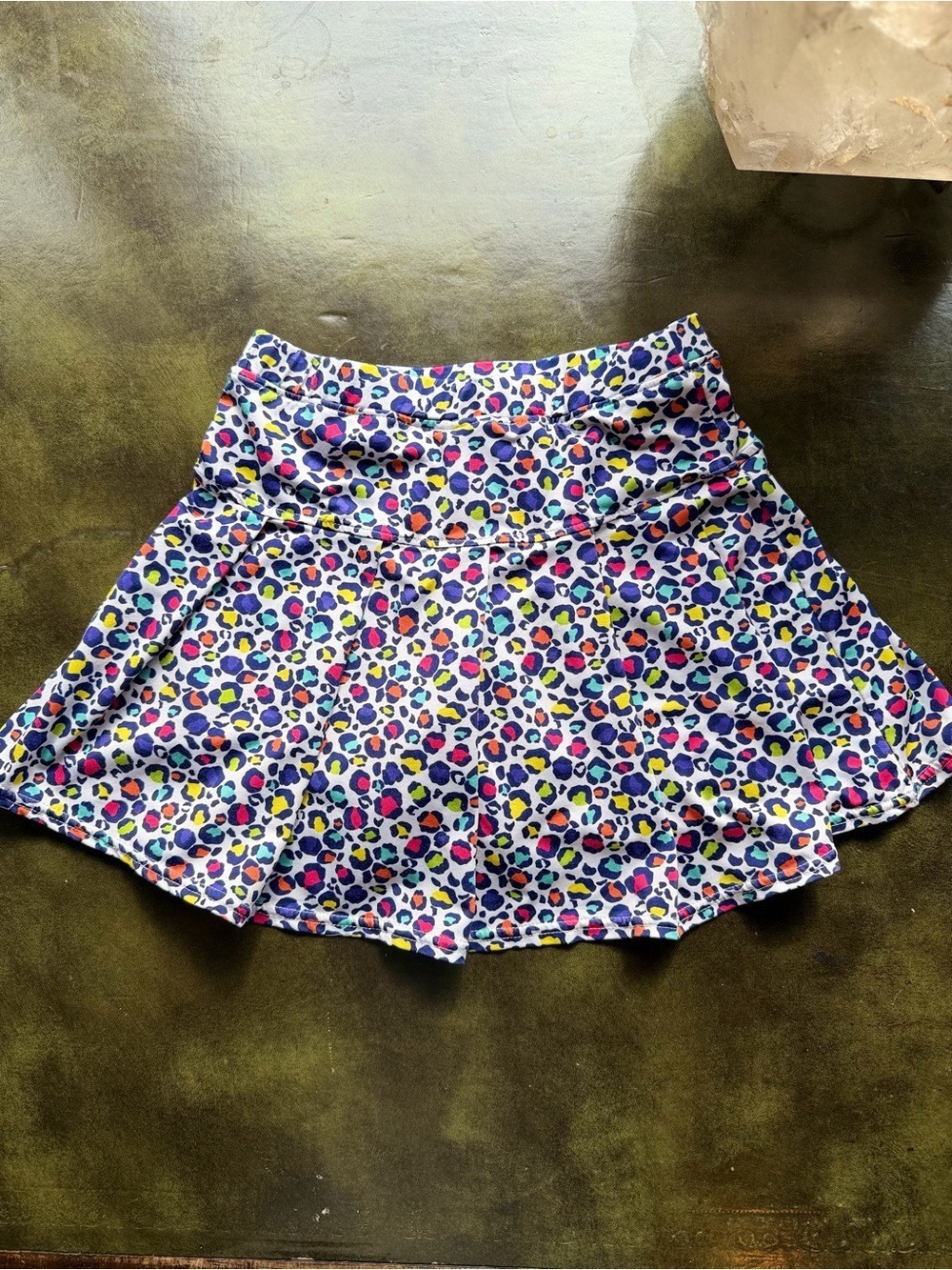 Azarhia Bright Leopard Athletic Skort Girls YXL 14 Tennis Skirt Built In Shorts - Picture 6 of 7